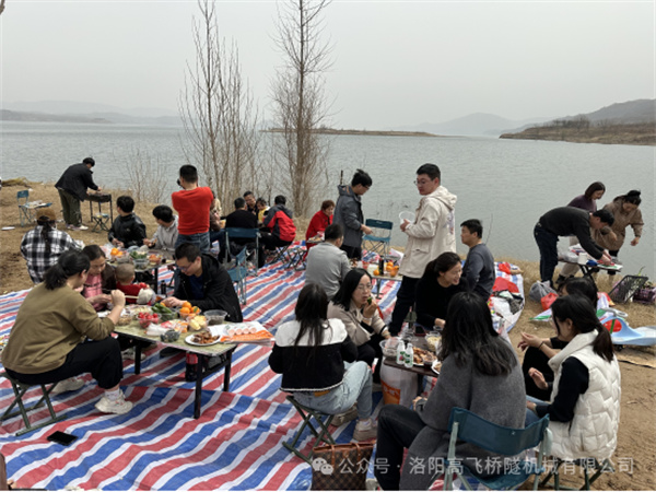 春日“趣”燒烤，不負(fù)好“食”光  公司開展部門團(tuán)建活動(dòng)